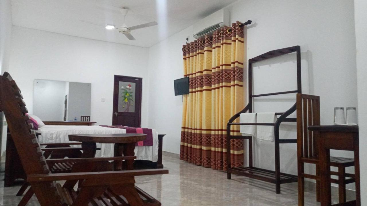 Hotel Tree Garden Wilpaththu Nochchiyagma Anuradhapura Nochchiyagama Exterior photo