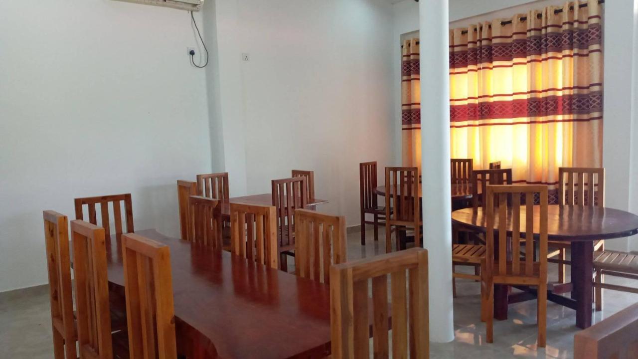 Hotel Tree Garden Wilpaththu Nochchiyagma Anuradhapura Nochchiyagama Exterior photo