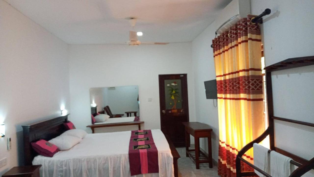 Hotel Tree Garden Wilpaththu Nochchiyagma Anuradhapura Nochchiyagama Exterior photo