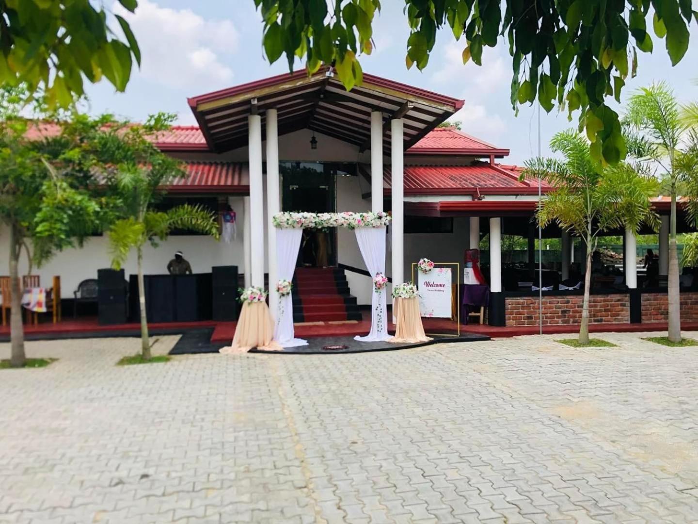 Hotel Tree Garden Wilpaththu Nochchiyagma Anuradhapura Nochchiyagama Exterior photo