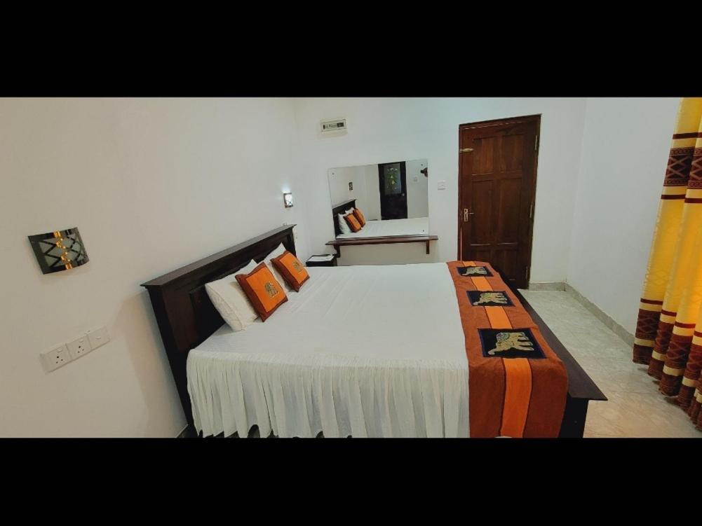 Hotel Tree Garden Wilpaththu Nochchiyagma Anuradhapura Nochchiyagama Exterior photo